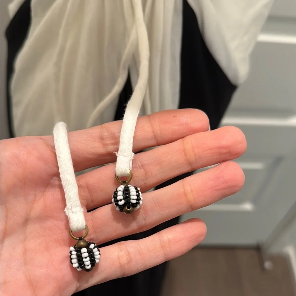 SOLD - FARM Rio One Shoulder Elegant Black and White Floral Dress Size S - Picture 8 of 10